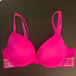 32 B PINK Victoria’s Secret Everyday Pushup Bra